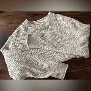 Universal Threads Sweater